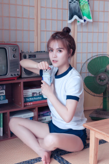 夜半歌声